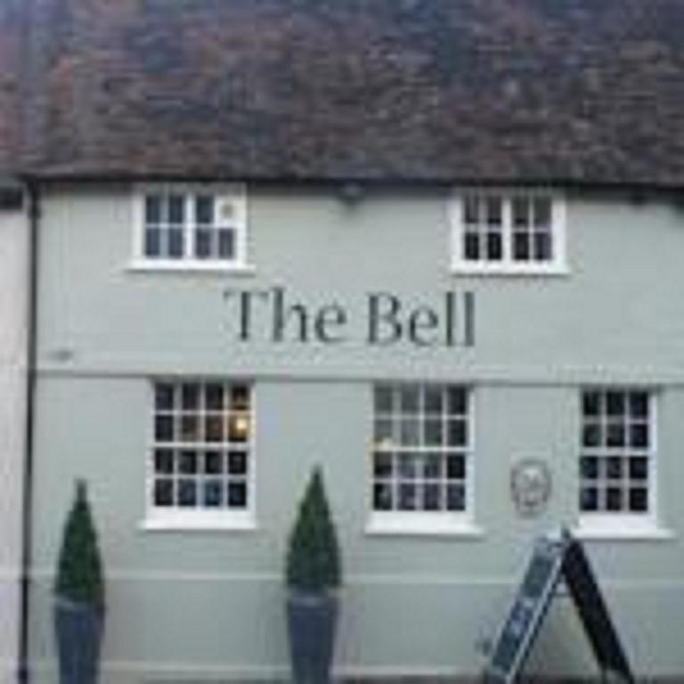 The Bell Hotel & Inn By Greene King Inns Уобърн Екстериор снимка